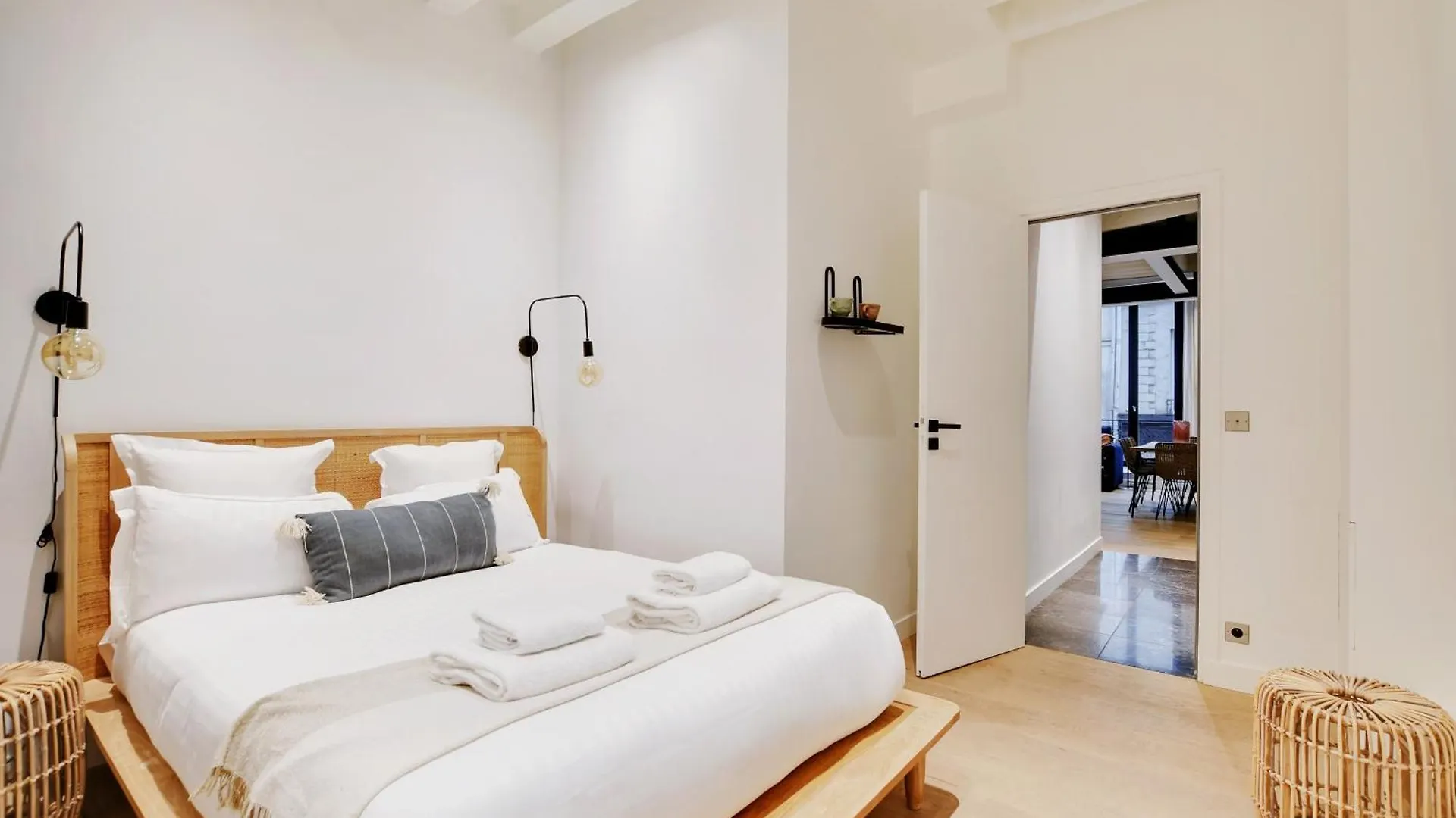 Pick A Flat'S Apartment In Palais Royal - Rue De Richelieu باريس