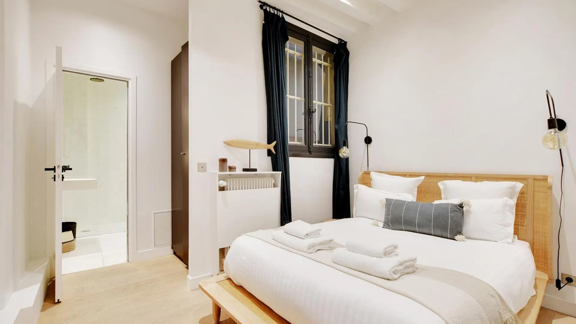 Pick A Flat'S Apartment In Palais Royal - Rue De Richelieu باريس