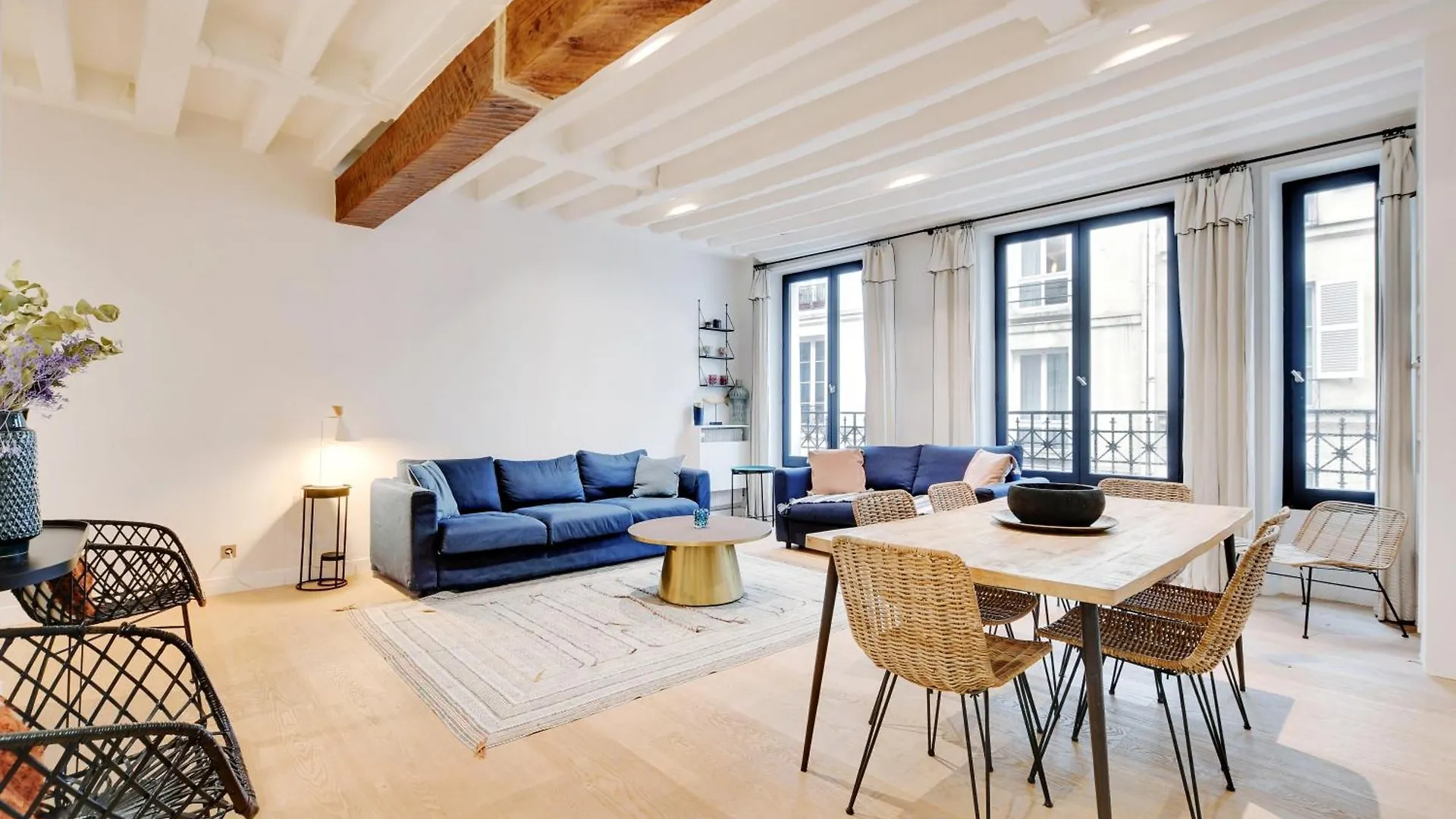 Pick A Flat'S Apartment In Palais Royal - Rue De Richelieu Paris