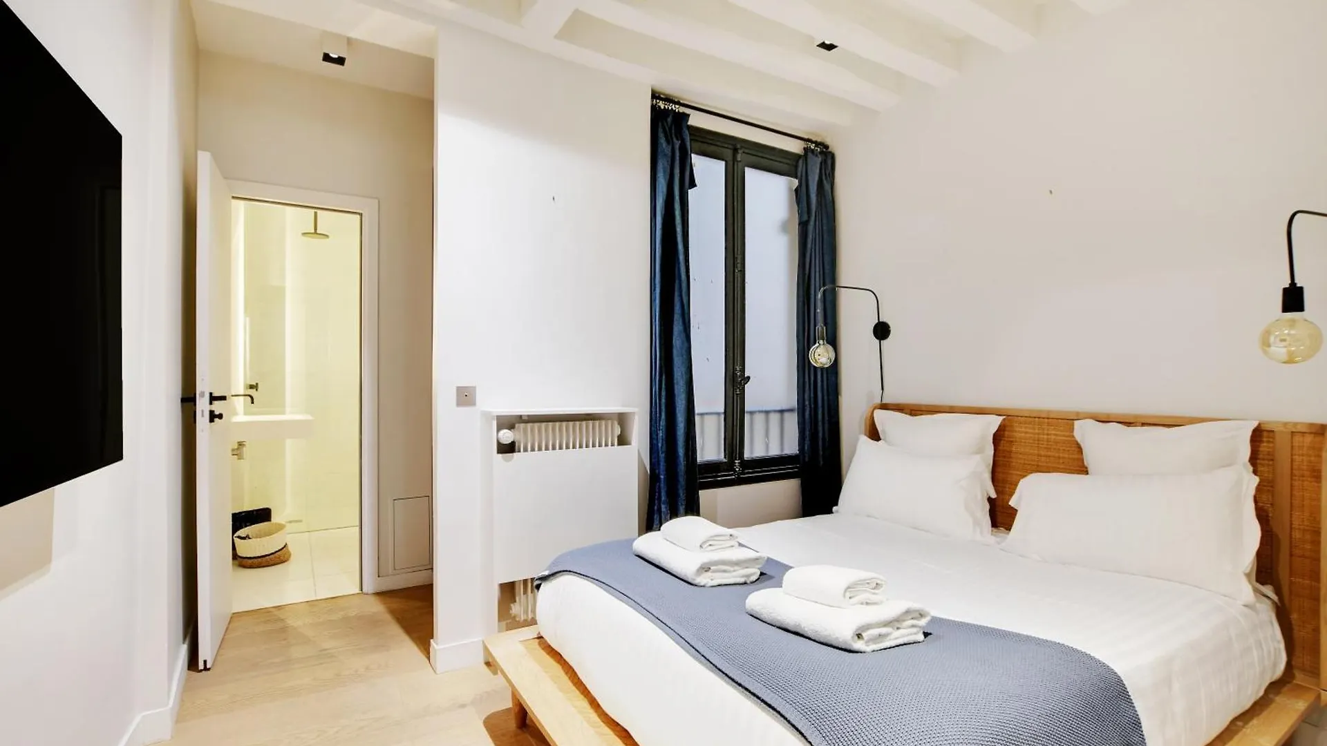 Pick A Flat'S Apartment In Palais Royal - Rue De Richelieu Paris