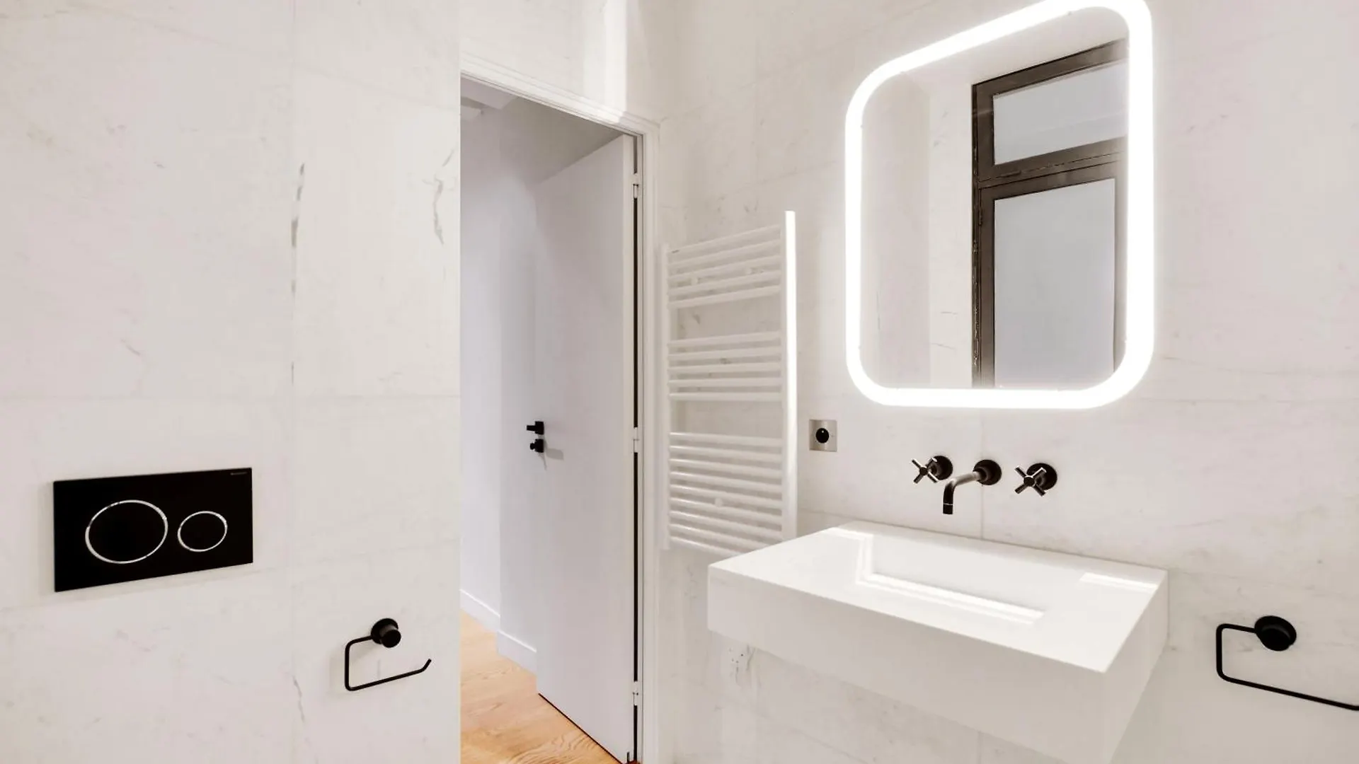 Pick A Flat'S Apartment In Palais Royal - Rue De Richelieu Paris